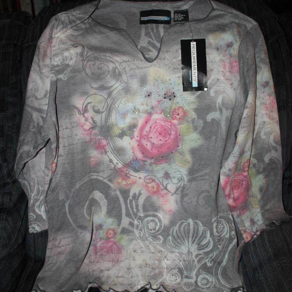 Requirements Woman's Floral 3/4 Sleeve Top - NWT